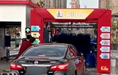 常州中石化FX-11-7雙風機7刷電腦洗車機設備交付使用，現場排起來了長龍。