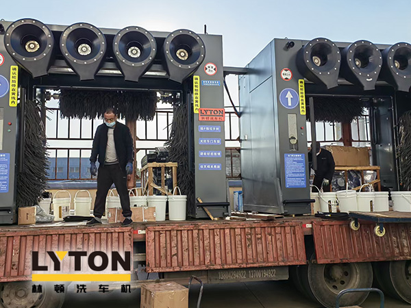 林頓龍門往復式全自動洗車機——GD-20系列發(fā)貨!